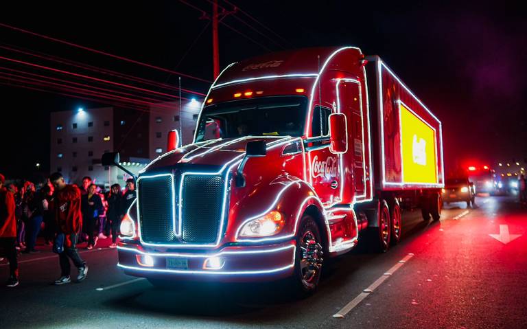 Desfila Caravana Coca Cola La Voz de la Frontera Noticias